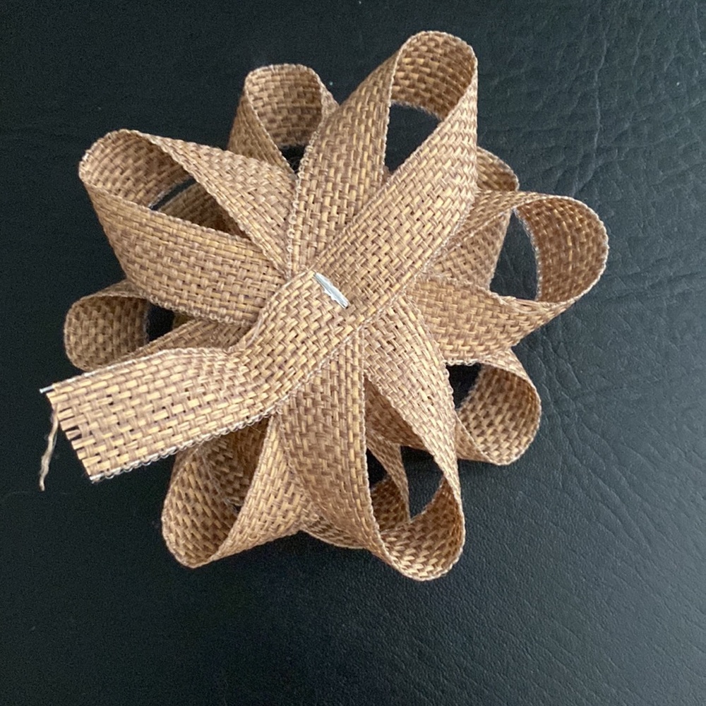 Tan ribbon - Picture 2 of 4